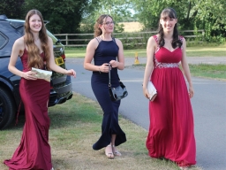 YR11 Prom 2025 - Arrivals